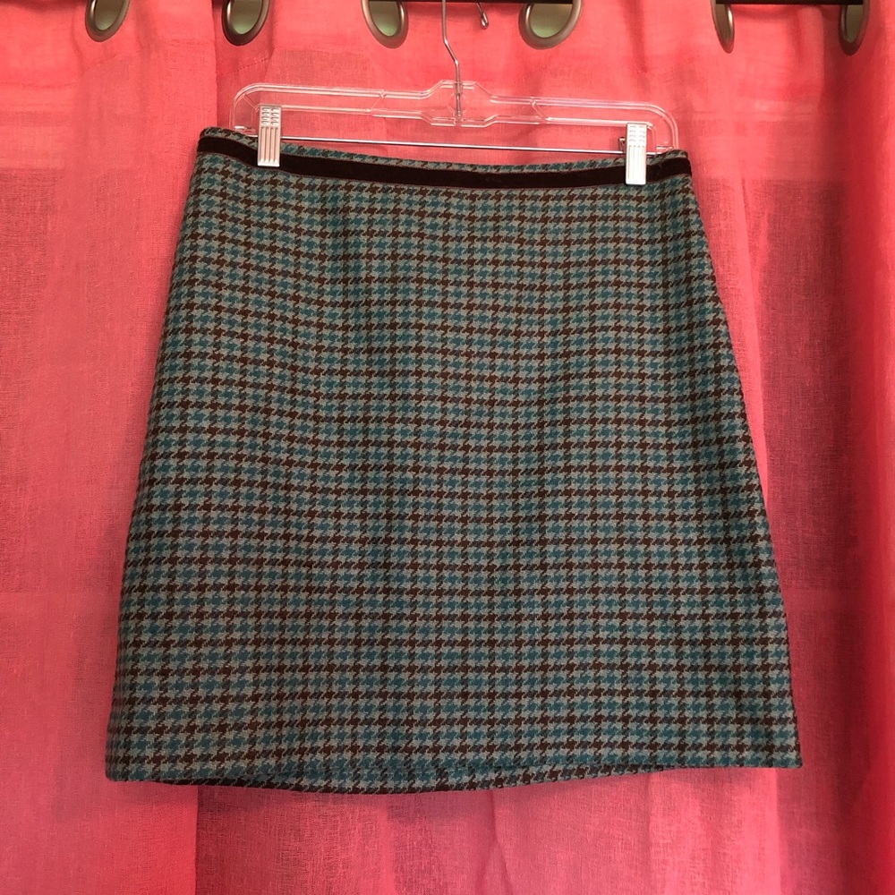 NWT Houndstooth Banana Republic Skirt
